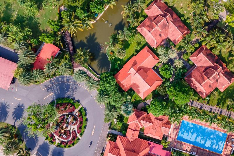Photo of Horizon Hotel, 4-star hotel in Surat Thani (and vicinity)