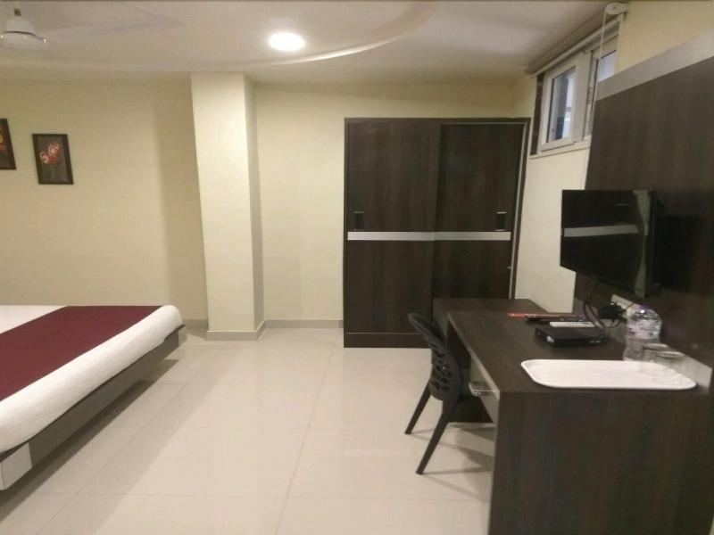 Photo of Hotel Olympia Inn, 3-star hotel in Hyderabad (and vicinity)