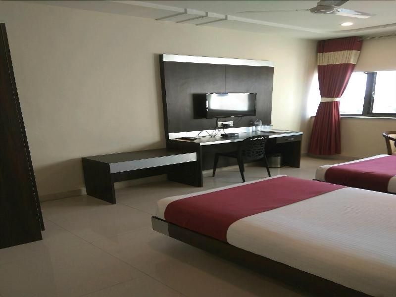 Photo of Hotel Olympia Inn, 3-star hotel in Hyderabad (and vicinity)