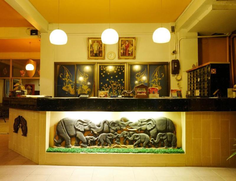 Photo of Baan Mai Guest House, 2-star hotel in Bang Na