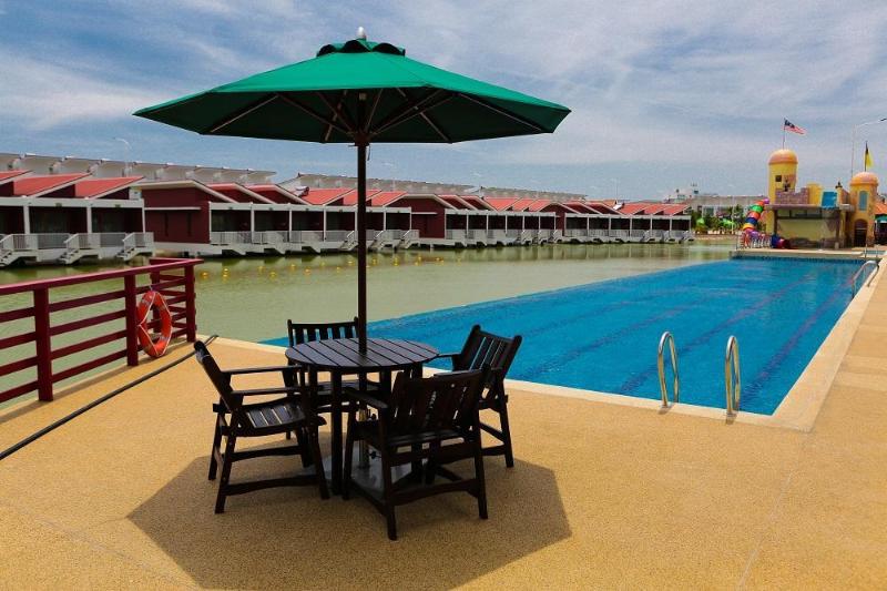 Photo of Tasik Villa International Resort, 4-star hotel in Port Dickson