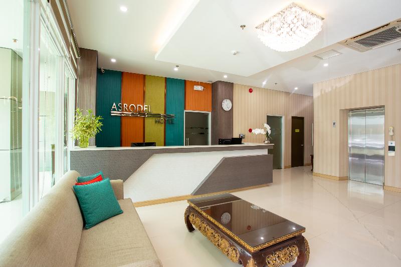 Photo of Capital O 176 Bliss Hotel, 3-star hotel in Angeles City
