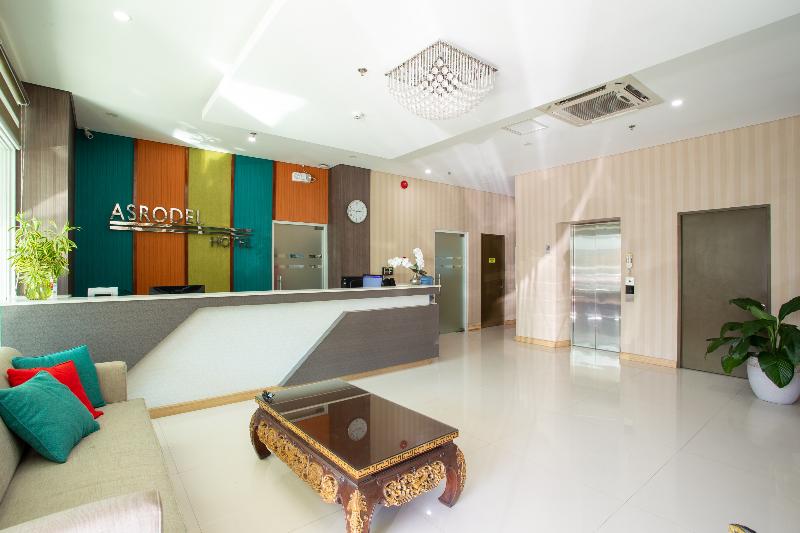 Photo of Capital O 176 Bliss Hotel, 3-star hotel in Angeles City