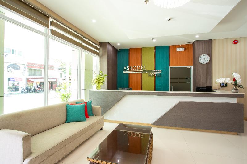 Photo of Capital O 176 Bliss Hotel, 3-star hotel in Angeles City