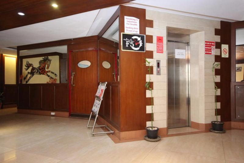 Photo of The  Curzon Court, 2-star hotel in Bengaluru (and vicinity)