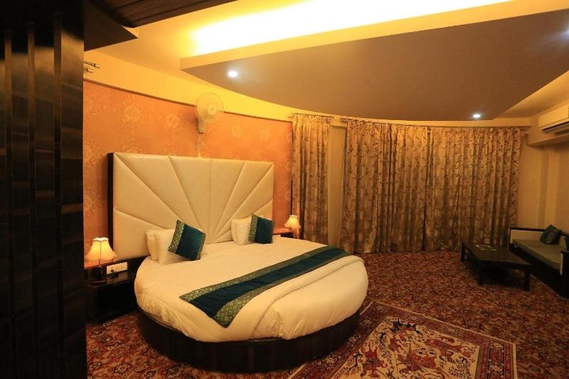 Photo of Hotel Asian Park, 4-star hotel in Srinagar