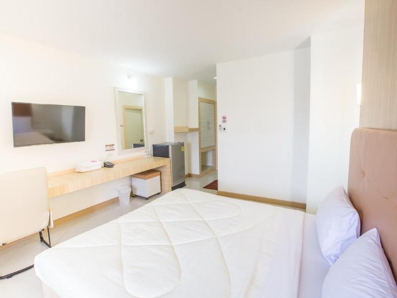 Photo of P.A. Thani Hotel, 4-star hotel in Nakhon Sawan