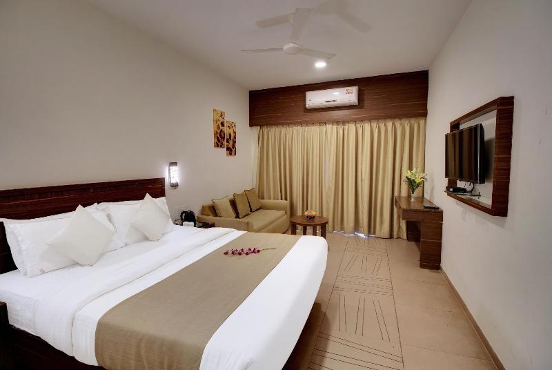 De Grand Riviera exterior, 3-Star hotel in Calangute