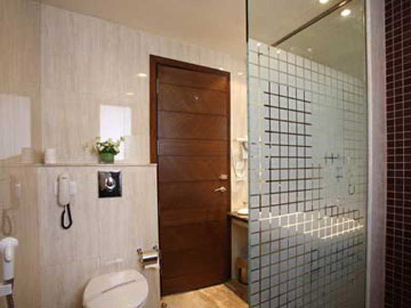 Photo of Indus Biznotel, 3-star hotel in Delhi (and vicinity)