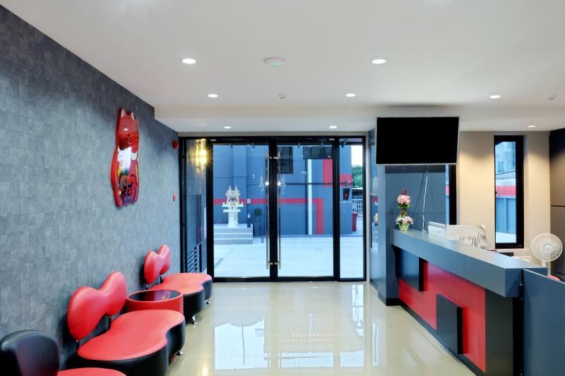 Photo of Avenue Residence, 2-star hotel in Nakhon Si Thammarat