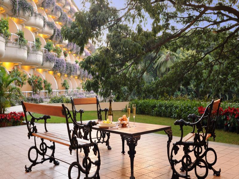 The Oberoi, Bengaluru exterior, 5-Star hotel in Bengaluru (and vicinity)