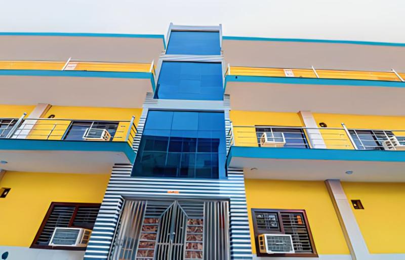 Hotel Pragati palace, 3-star hotel in Mathura (and vicinity)