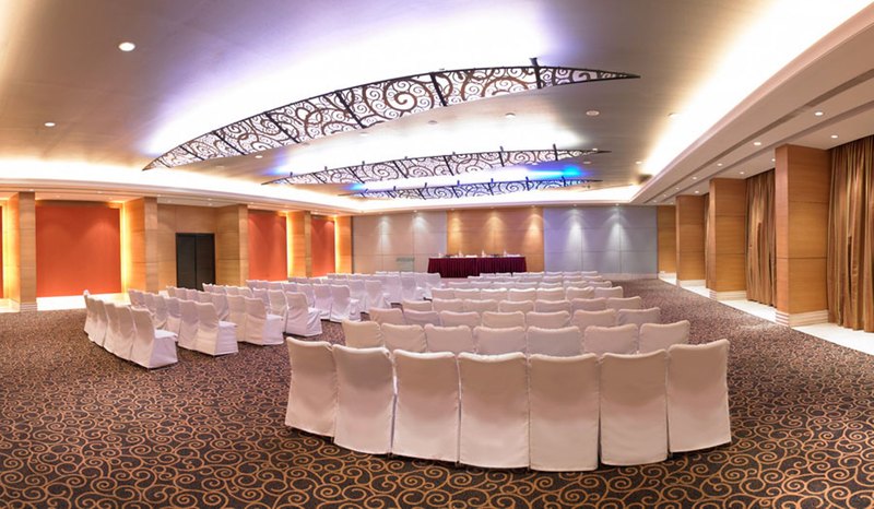 Photo of Hotel Royal Orchid, 4-star hotel in Bengaluru (and vicinity)