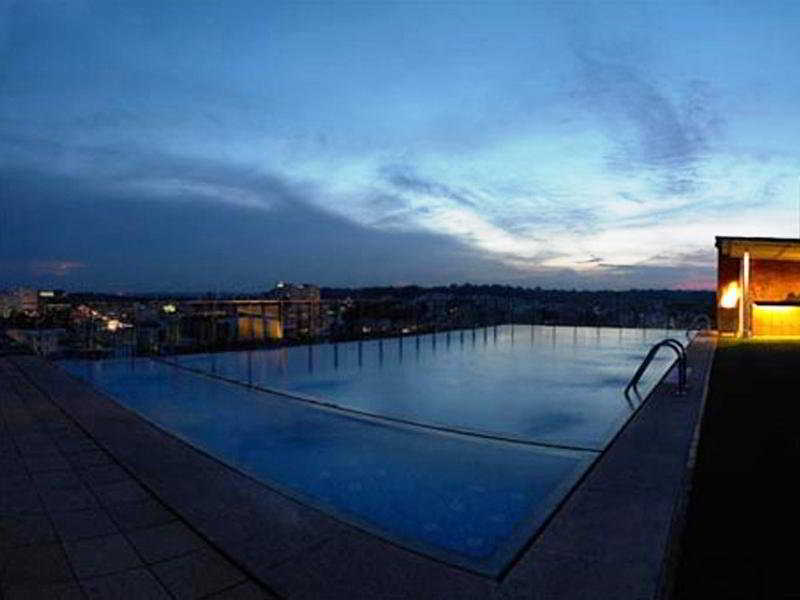Photo of Hotel Royal Orchid, 4-star hotel in Bengaluru (and vicinity)