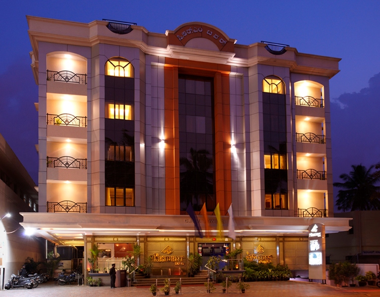 The President Hotel exterior, 3-Star hotel in Bengaluru (and vicinity)