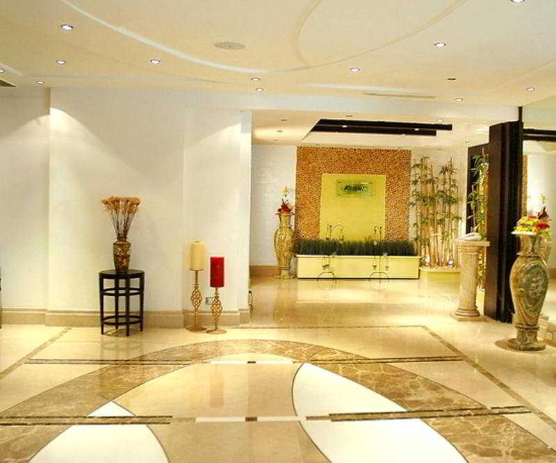 Photo of Goldfinch Hotel Bangalore, 4-star hotel in Bengaluru (and vicinity)