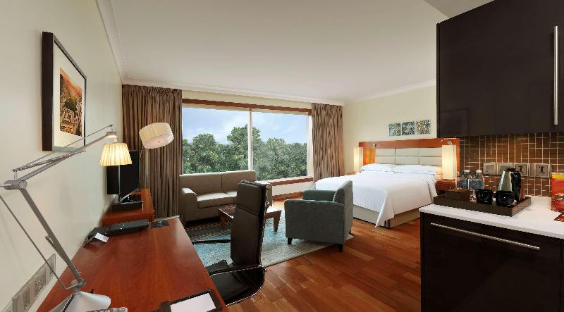 Photo of Hilton Bangalore Embassy GolfLinks, 5-star hotel in Bengaluru (and vicinity)