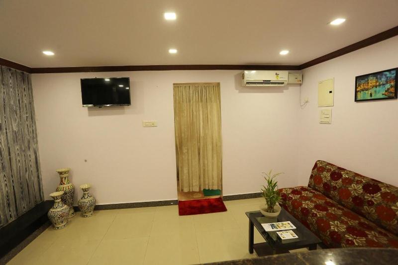 Photo of Motel La Grandeur, 3-star hotel in Mapusa