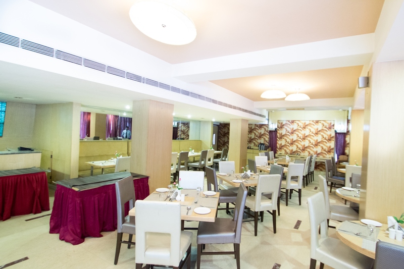 Photo of LA SARA GRAND, 3-star hotel in Bengaluru (and vicinity)