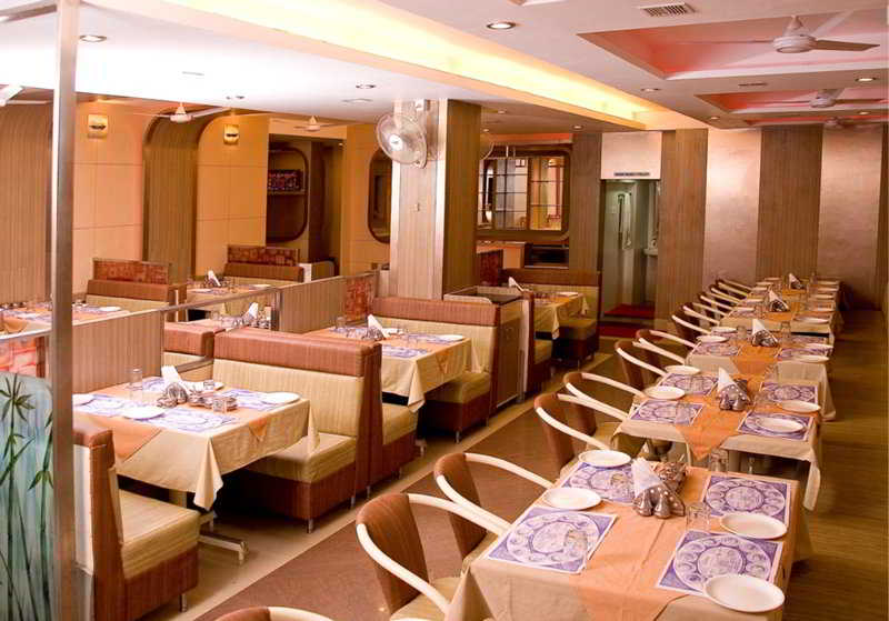 Photo of LA SARA GRAND, 3-star hotel in Bengaluru (and vicinity)