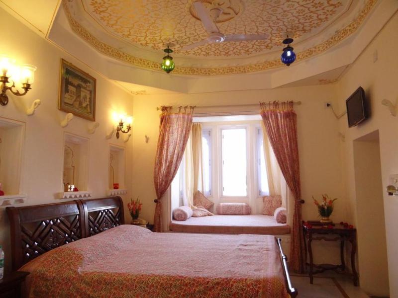 Photo of Jagat Niwas Palace, 3-star hotel in Udaipur