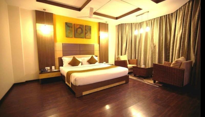 Photo of Cenneys Gateway - Pride of Salem, 4-star hotel in Salem (and vicinity)