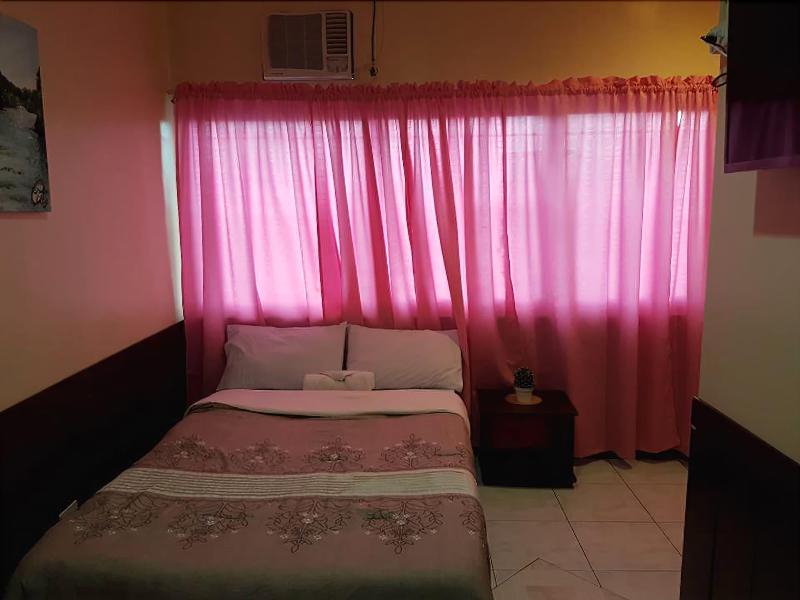 Photo of City Corner Hotel, 3-star hotel in Legazpi (and vicinity)