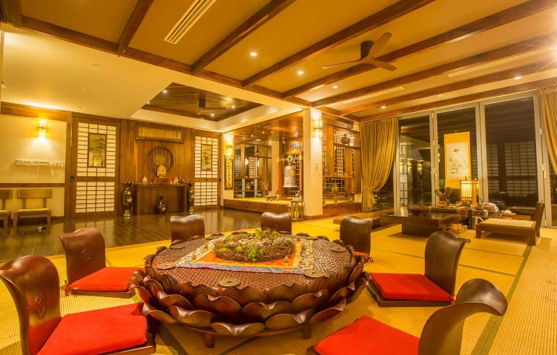 Mangala Zen Garden & Luxury Apartments, Singapore