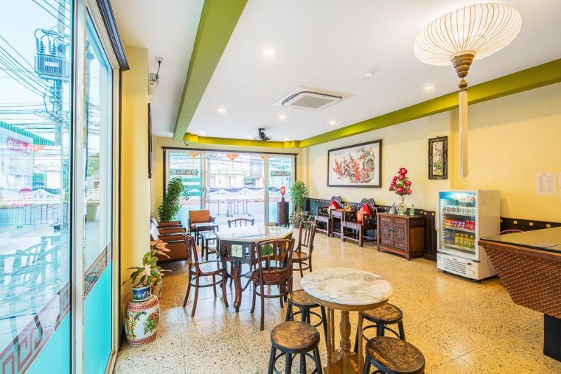 Photo of Sleep Inn Phuket, 3-star hotel in Bangla Road