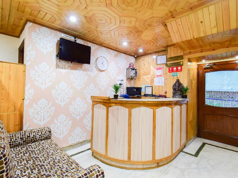 Photo of OYO 10692 Hotel Shubham, 2-star hotel in Shimla District