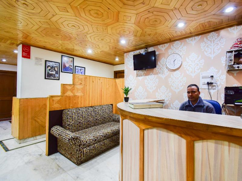 Photo of OYO 10692 Hotel Shubham, 2-star hotel in Shimla District