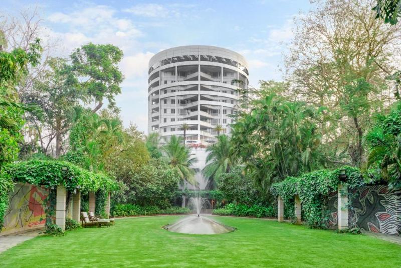 Taj Wellington Mews Luxury Residences, 5-star hotel in Mumbai (and vicinity)