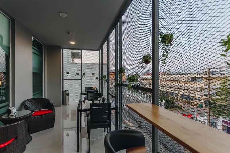 Photo of Slive hotel, 3-star hotel in Surin