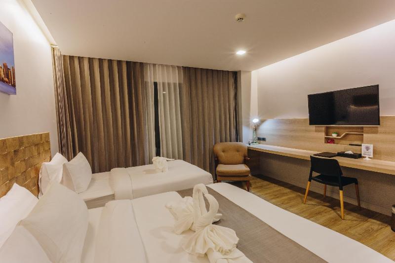 Photo of Slive hotel, 3-star hotel in Surin