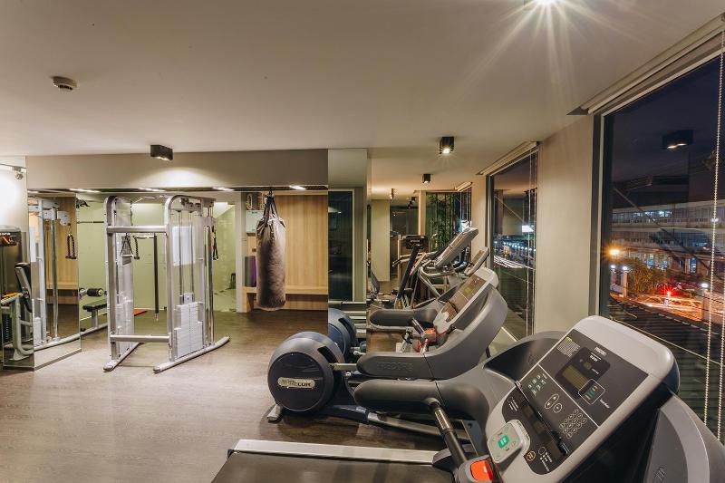 Photo of Slive hotel, 3-star hotel in Surin