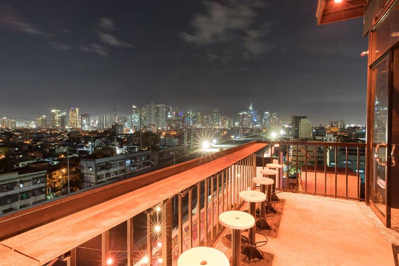 Photo of Heroes Hotel, 3-star hotel in Manila (and vicinity)