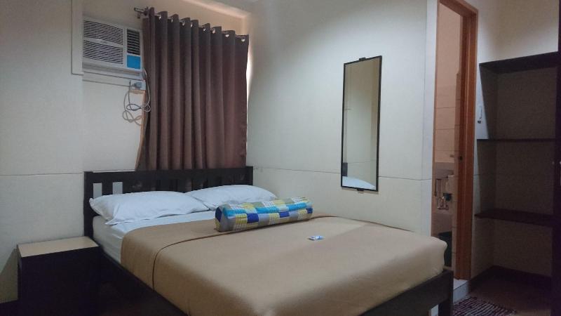 Calamba Pension Plaza, 3-star hotel in Calamba
