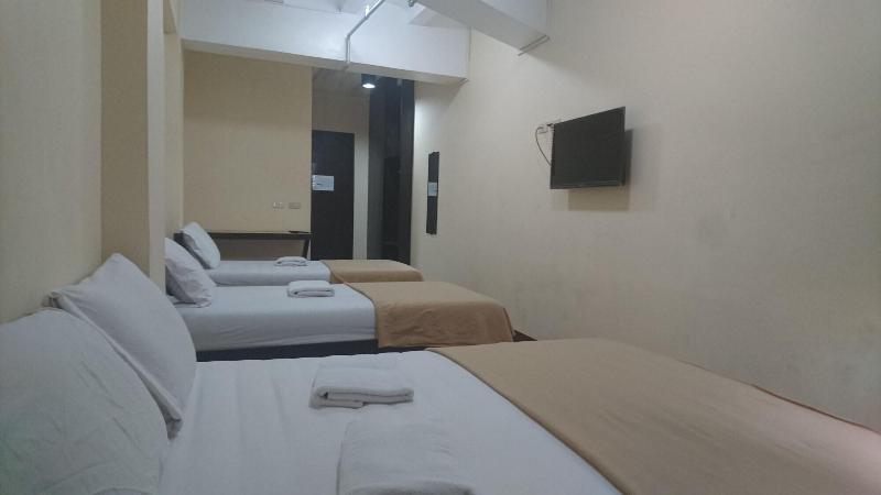 Photo of Calamba Pension Plaza, 3-star hotel in Calamba