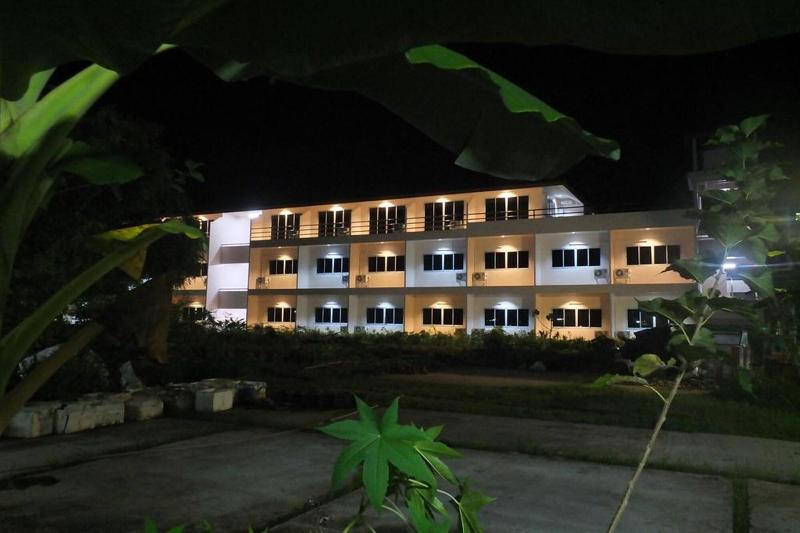 Photo of Be Fine Sabuy Hotel & Resort, 3-star hotel in Surat Thani (and vicinity)