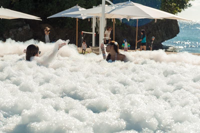 Photo of Crimson Resort & Spa Boracay, 5-star hotel in Aklan