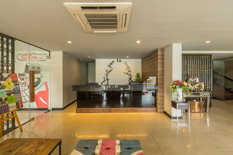 Photo of Pentahug Hotel, 3-star hotel in Ubon Ratchathani