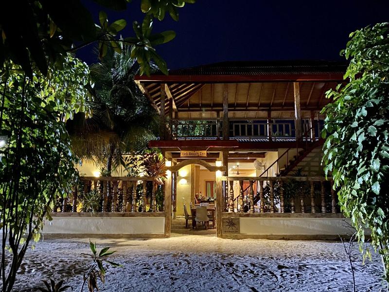 Veli Beach Inn, Singapore