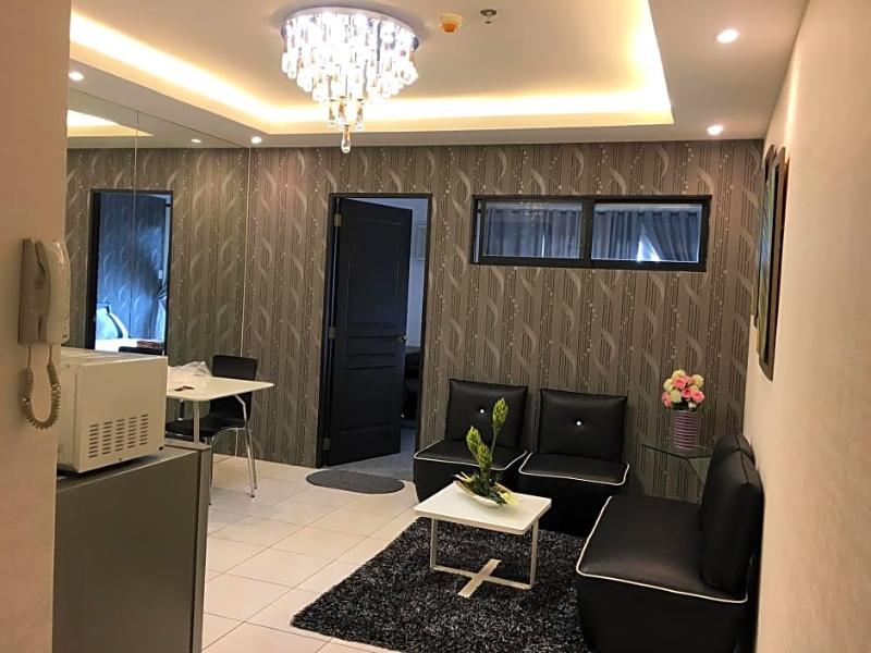 Photo of Manila Lee - Malate Bayview Mansion, 3-star hotel in Ermita