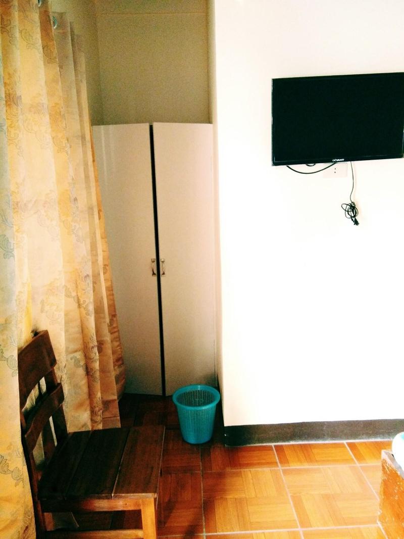 Photo of Miles Pension House, 3-star hotel in Bohol