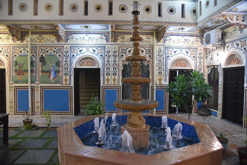 Photo of Hotel Shahi Palace, 4-star hotel in Jhunjhunu (and vicinity)