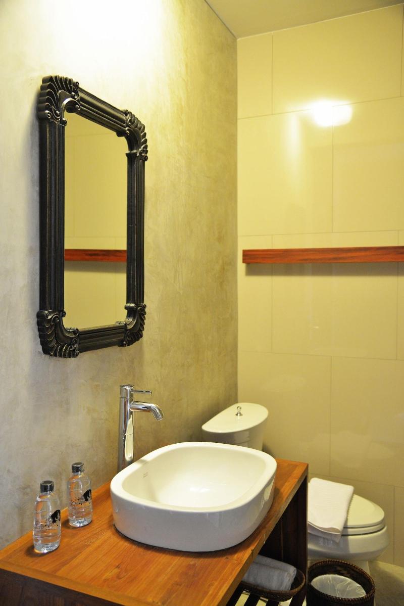 Photo of Phratamnak Inn, 3-star hotel in Pattaya (and vicinity)