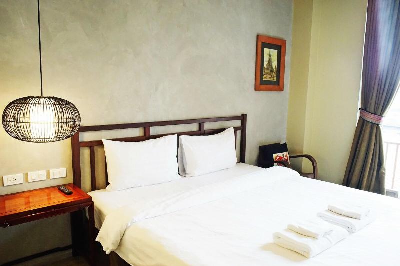 Photo of Phratamnak Inn, 3-star hotel in Pattaya (and vicinity)