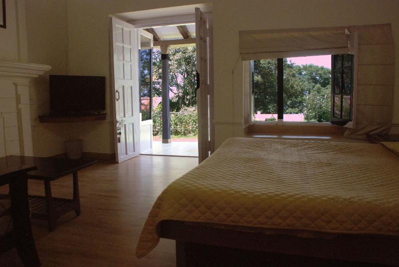 Photo of Alasia Hotel, 3-star hotel in Kasauli