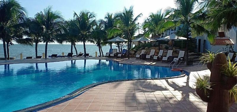 Pacific Beach Resort, Singapore