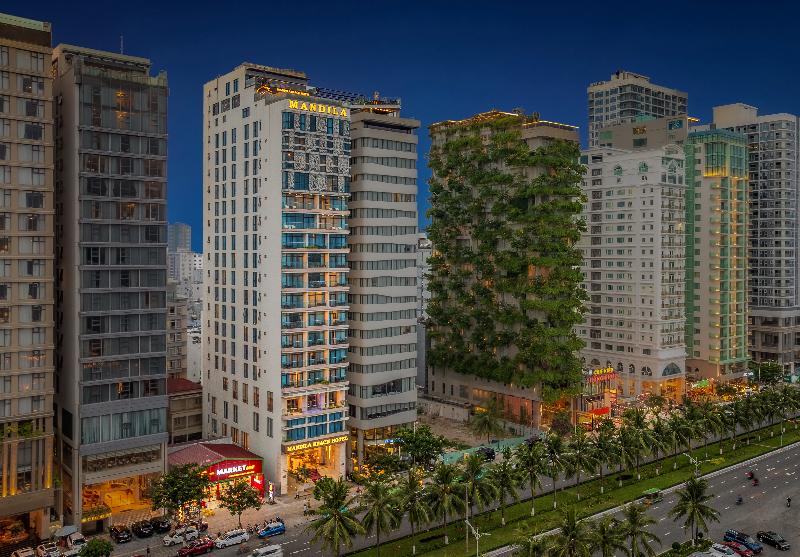 Mandila Beach Hotel DaNang, Singapore